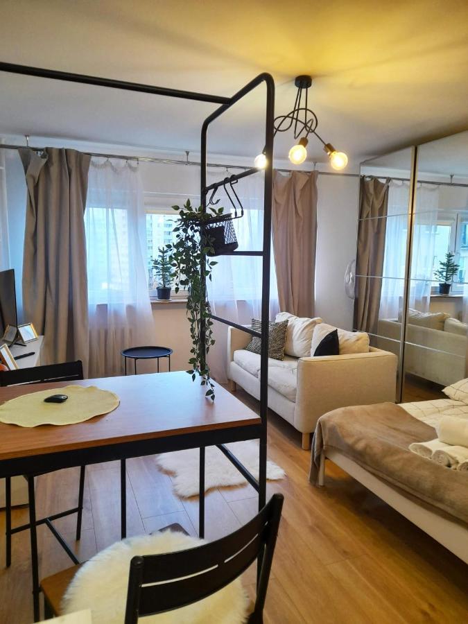 Apartament Ogrodowa Studio Warszawa Bagian luar foto