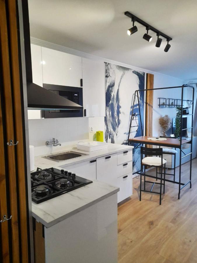 Apartament Ogrodowa Studio Warszawa Bagian luar foto